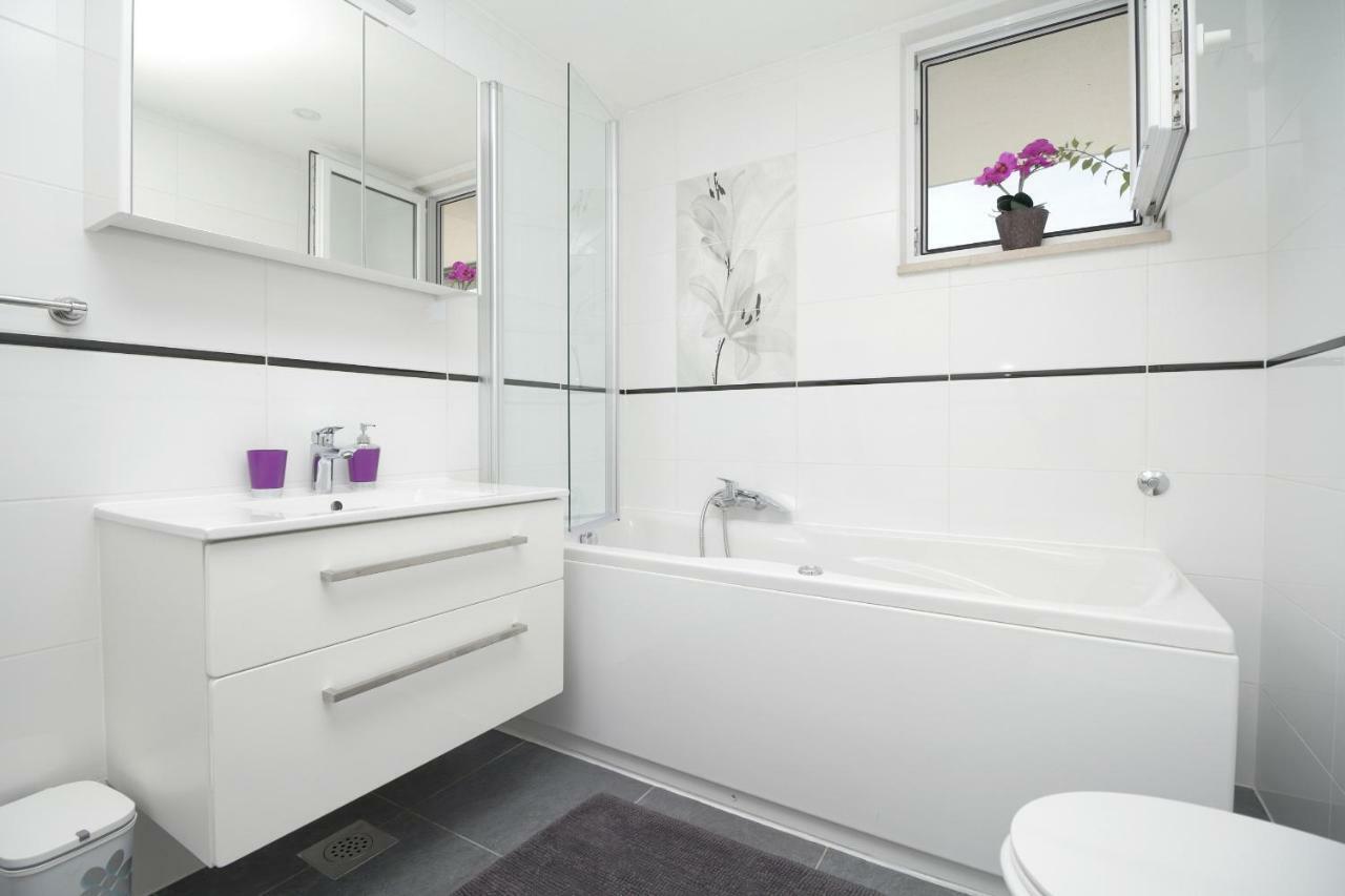 Stella Maris Apartment Брела Екстериор снимка