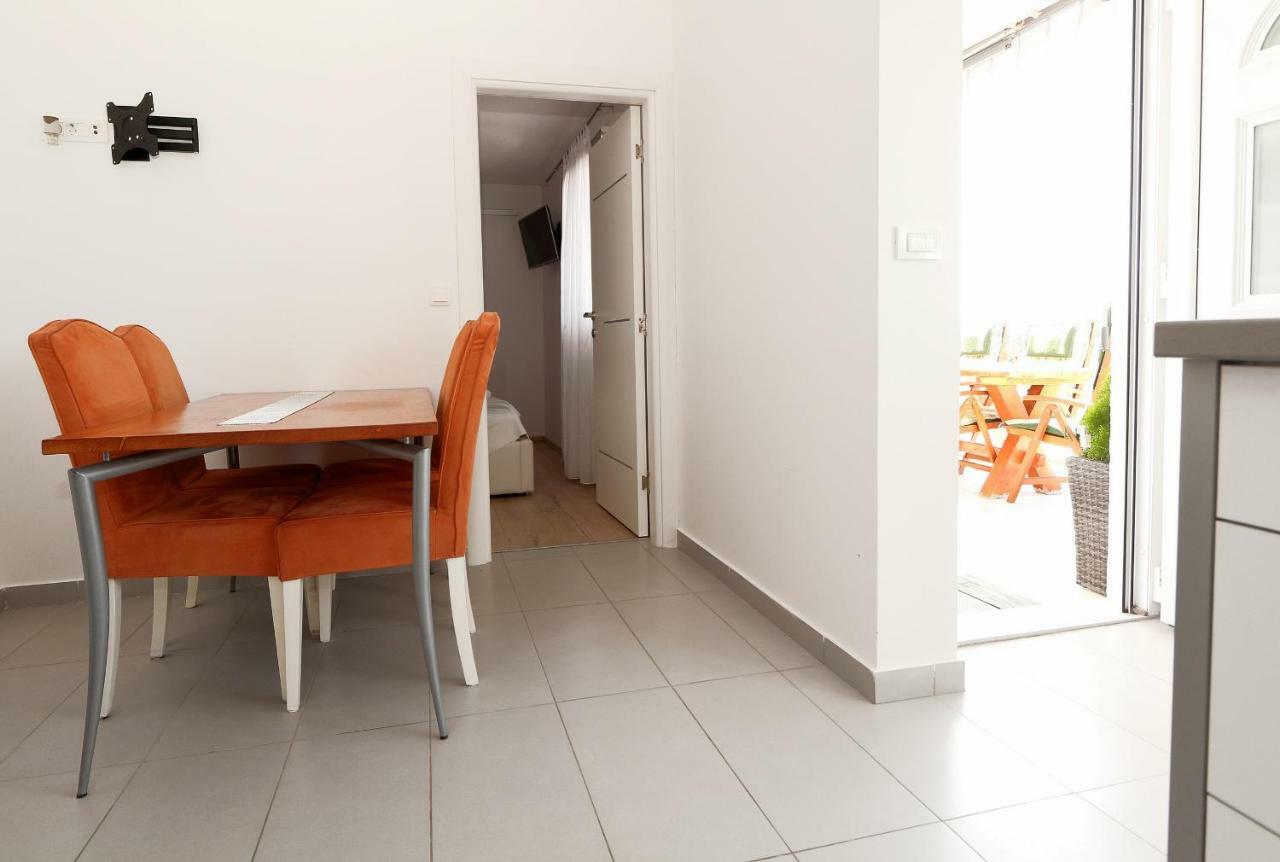 Stella Maris Apartment Брела Екстериор снимка